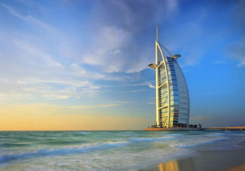 Онлайн веб камера отель Бурдж аль-Араб, Дубай, ОАЭ